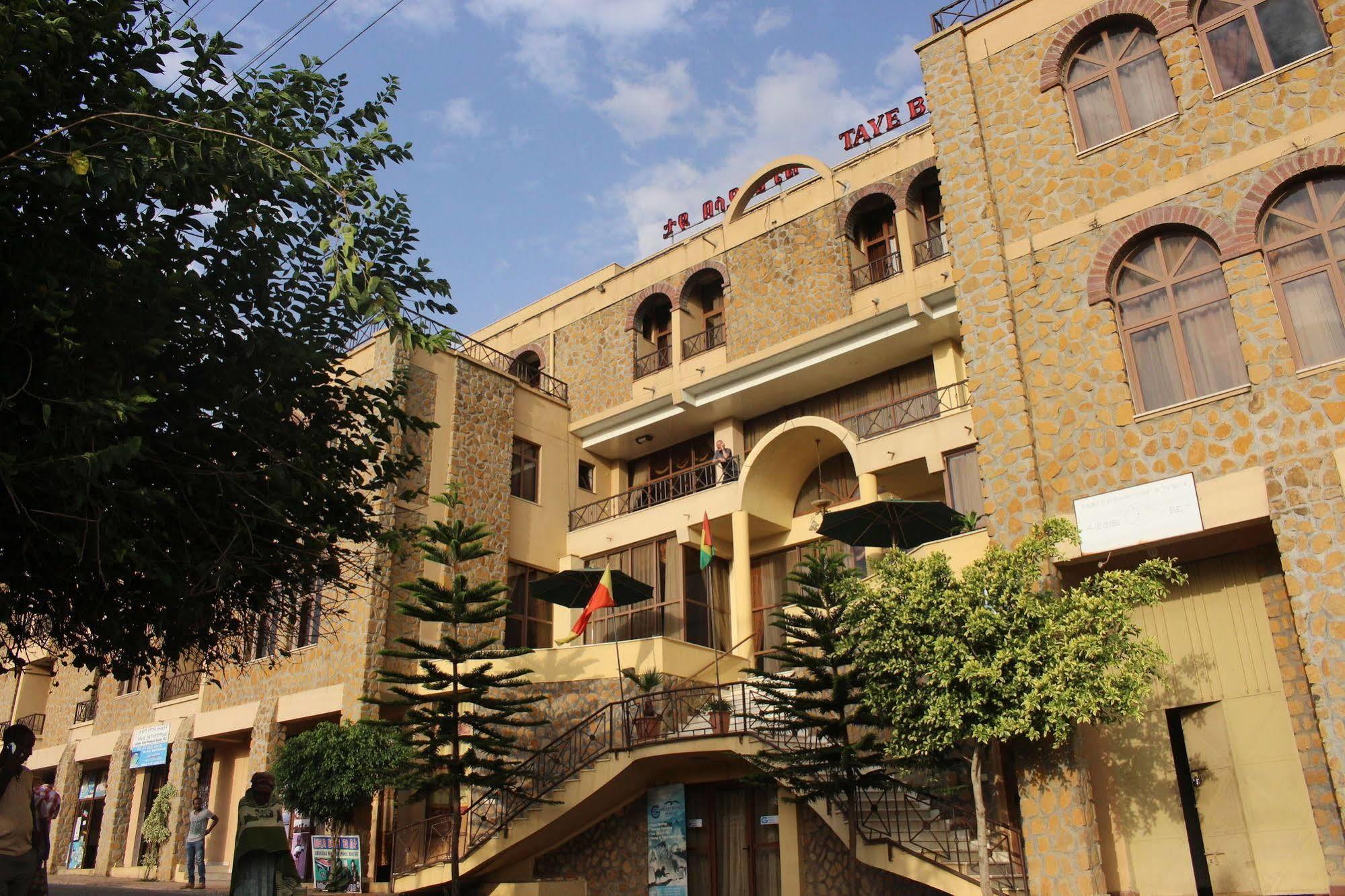 Taye Belay Hotel Gonder Extérieur photo
