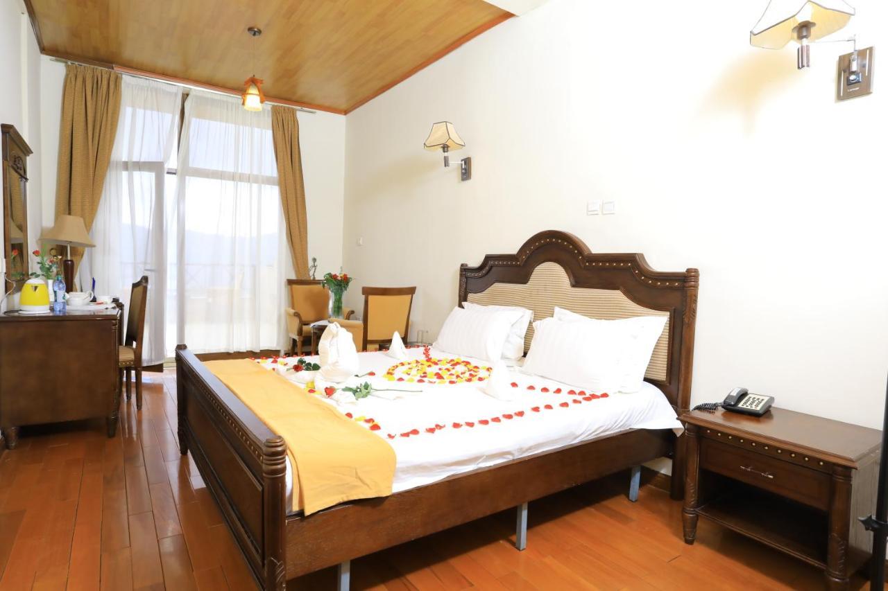 Taye Belay Hotel Gonder Extérieur photo